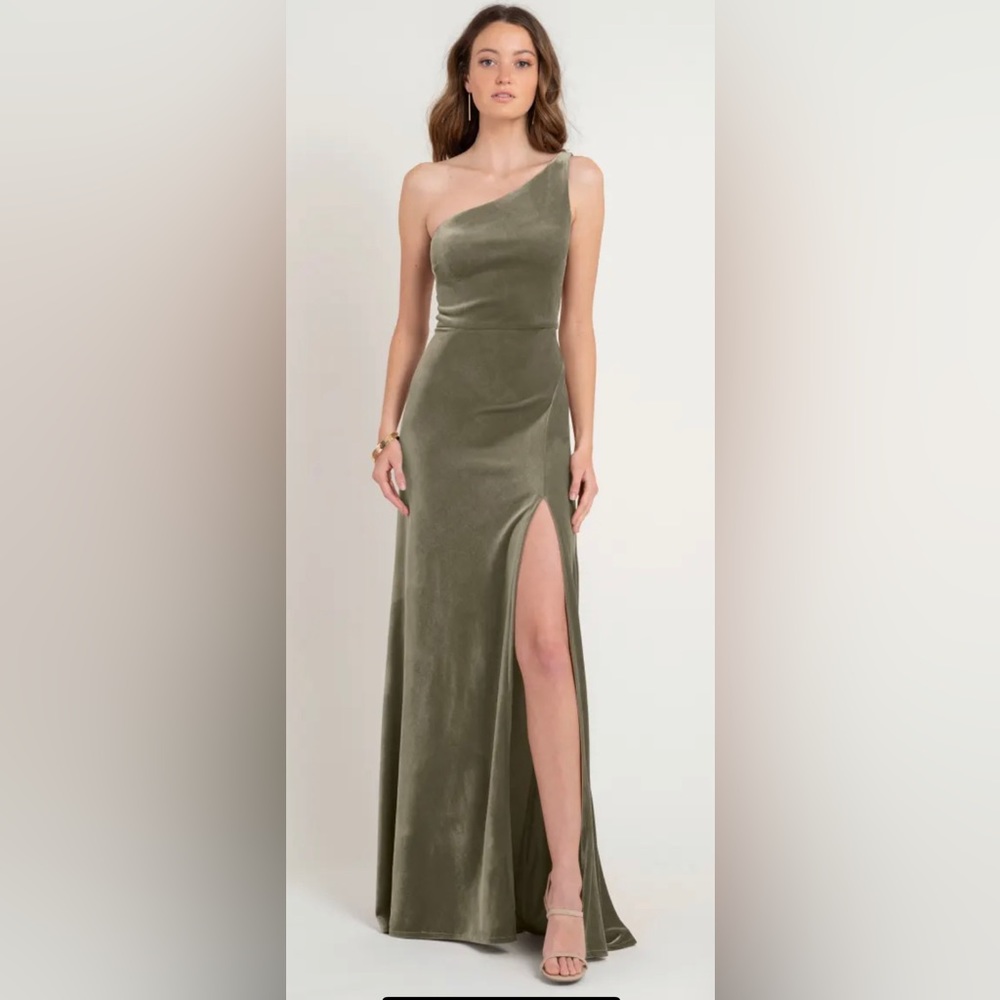 Jenny Yoo bridemaid dress, size 4, sage green